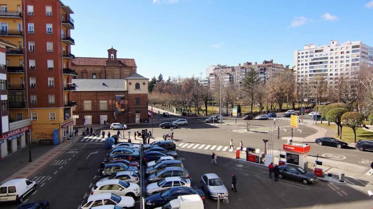 Pension Sandoval León Extérieur photo