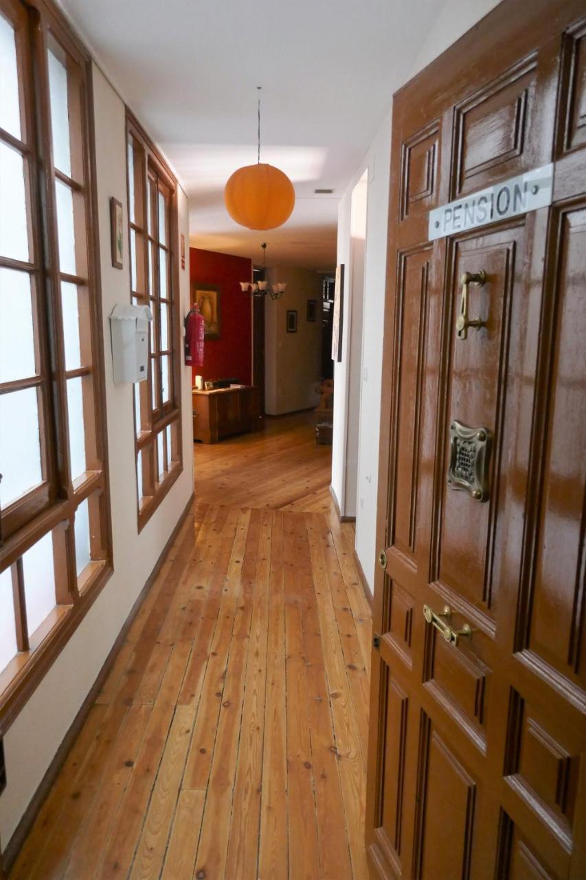 Pension Sandoval León Extérieur photo