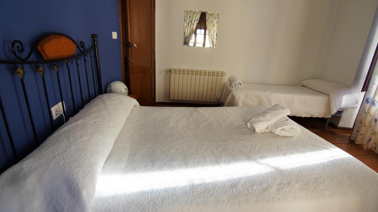 Pension Sandoval León Extérieur photo