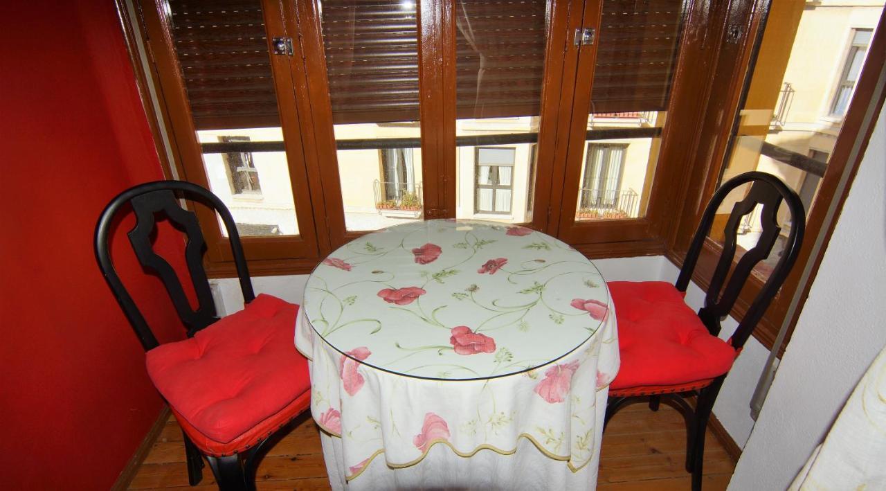 Pension Sandoval León Extérieur photo