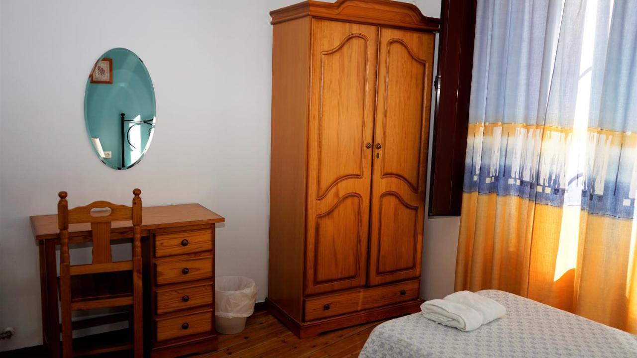 Pension Sandoval León Extérieur photo