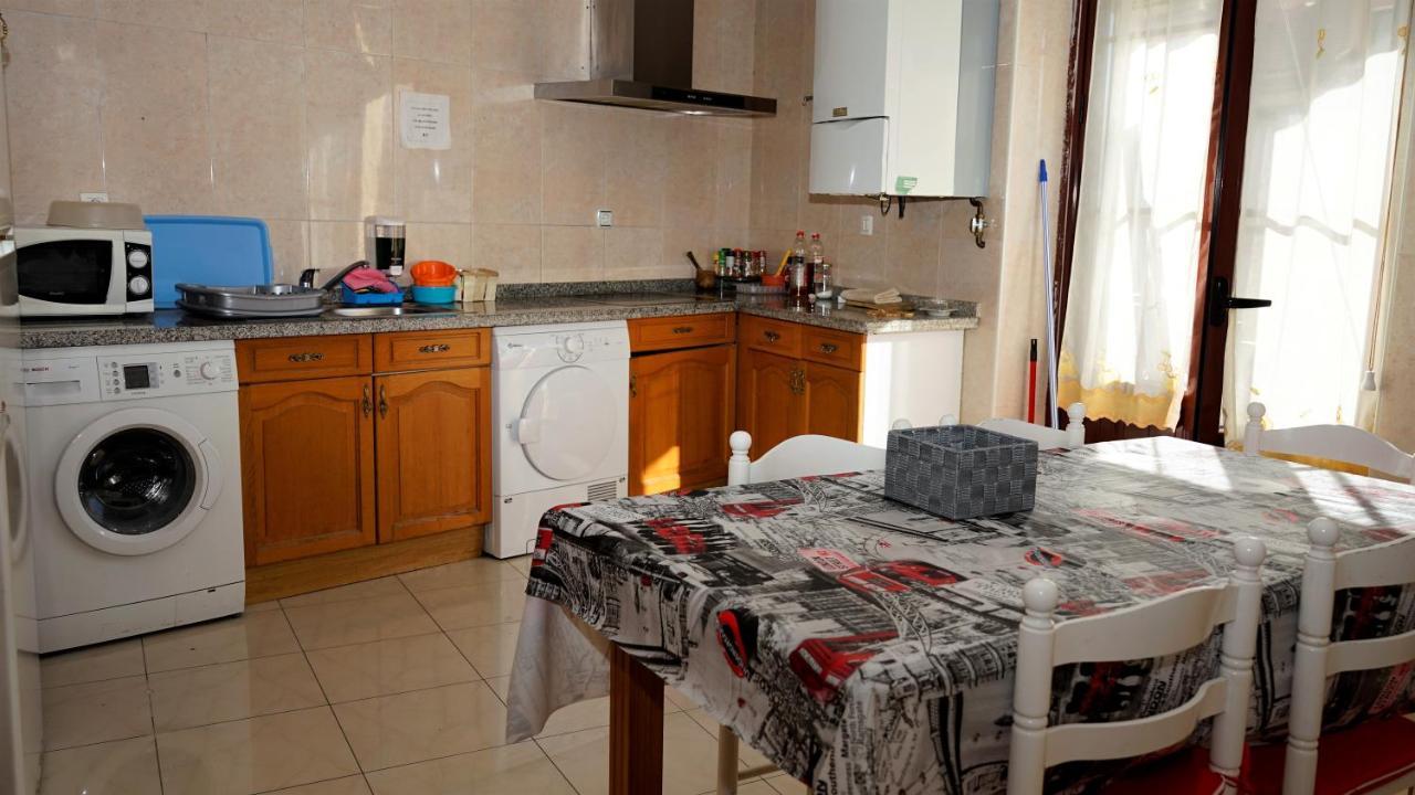 Pension Sandoval León Extérieur photo